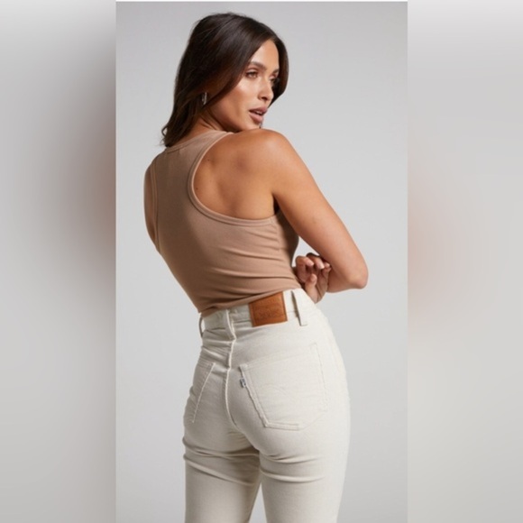 Levi's‎ Whitecap cream Ribcage super high rise Bootcut Corduroy Pants size 24x33 - Picture 1 of 6